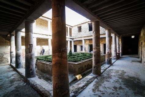 Parco Archeologico Di Pompei Riaperta Al Pubblico La Casa Degli