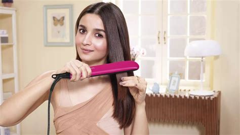 Share More Than 134 Hair Straightener Picture Latest Dedaotaonec