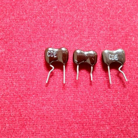 Jual Cornell Dubilier Silver Mica Capacitor Cdm Pf V Kota