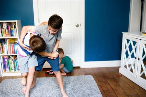 7 Reasons Siblings Fight Constantly - Raising Kids With Purpose