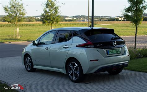 Nissan Leaf Ze1 40 Kwh 2019 Teszt Videó Alapjárat