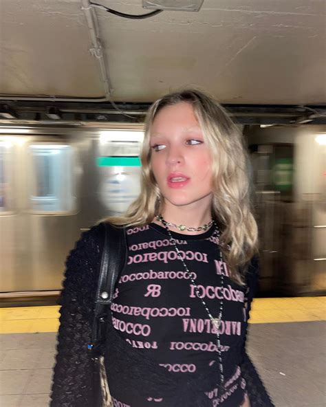 Emily Tressa – Most Beautiful Trans Girl Night Style in Sweatshirt - TG