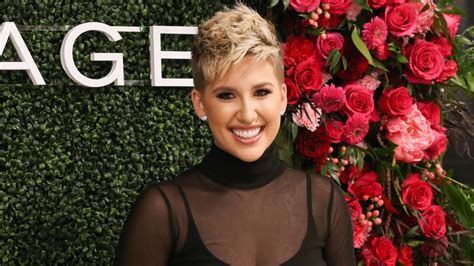 Savannah Chrisley Shares Update As Parents Begin Prison Sentence My