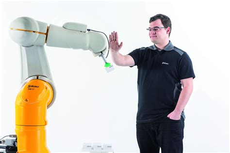 Mensch Roboter Kollaboration Im Mittelpunkt Sps Magazin