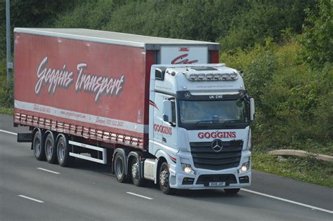 Goggins Transport DG18 JUF Martin Mackillop Flickr