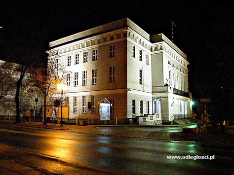 Budynek Urzędu Miasta Tomaszów Mazowiecki Zdjęcie nr 85 236