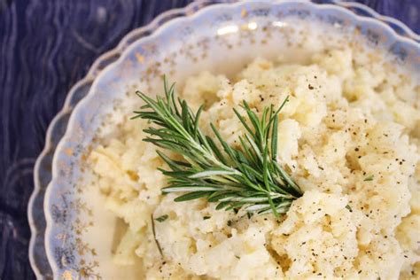 Roasted Garlic Mashed Cauliflower Confessions Of A Chocoholic