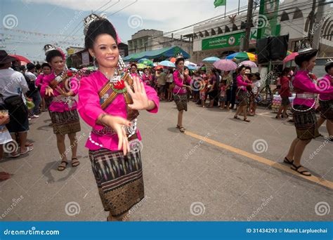 Traditional Thai Dancing in Rocket Festival Boon Bang Fai Editorial ...