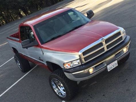 1998 Dodge Ram Cummins Turbo Diesel 5 Speed Manual 4x4 Straight Six