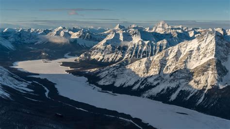 Spectacular Banff Helicopter Tours with Exclusive Snowshoeing in the Rockies