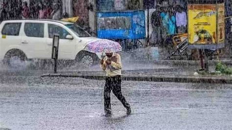 Bangalore Rain ಕೊನೆಗೂ ಬೆಂಗಳೂರಿನ ಕೆಲವೆಡೆ ತುಂತುರು ಮಳೆ ಹಲವೆಡೆ ಮೋಡ ಕವಿದ