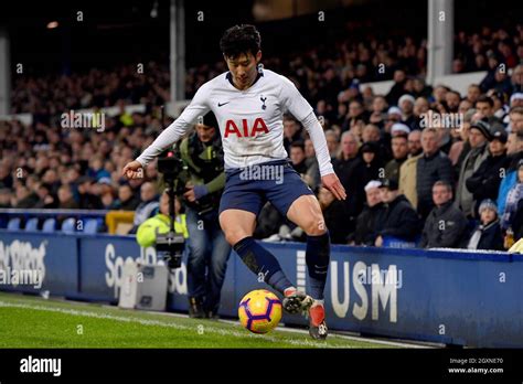 Tottenham Hotspurs Sohn Heung Min Vor Fotos Und Bildmaterial In Hoher