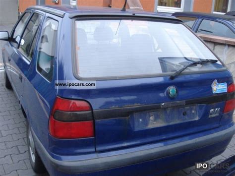 1998 Skoda Felicia Combi 1.9 D LX - Car Photo and Specs