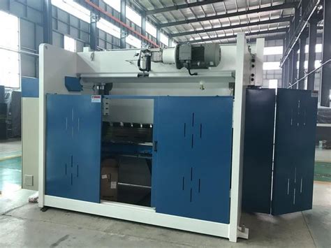 AHYW Yawei 6 Axes Presse Plieuse CNC 200T3M DA66T DELEM Fournisseurs