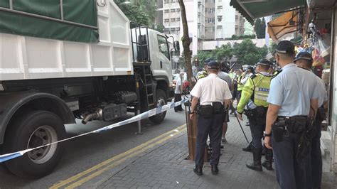 柴灣一名女子遭貨車撞倒捲車底送院亡 Now 新聞