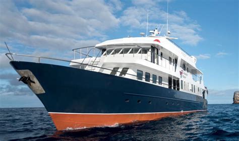 Galapagos Diving Tours - Liveaboard Cruises in Galapagos