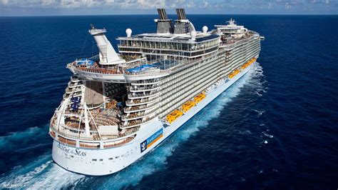 Allure of the Seas la nave da crociera più grande del mondo Fidelity