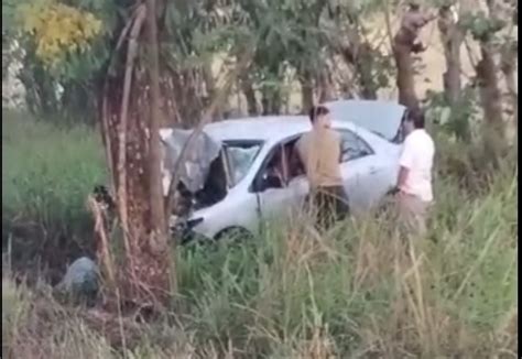 Violento choque entre carro y moto deja a un fallecido en Jacó La Teja