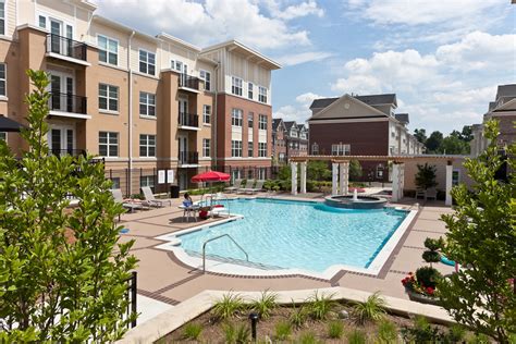 The Reserve At Tysons Corner Specialty Pool And Fountain Pool