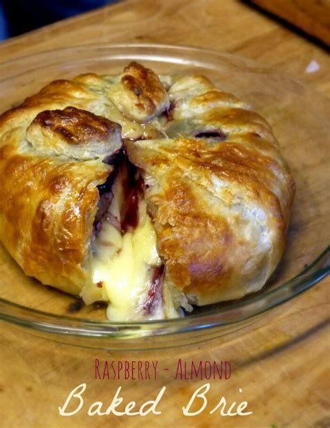 Raspberry Almond Baked Brie {recipe} The Good Hearted Woman