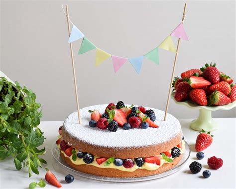 Naked Cake Ai Frutti Di Bosco Lucake