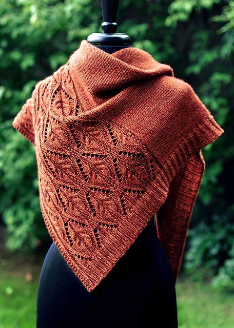 Tendrilly Pattern By Dee O Keefe Shawl Knitting Patterns Lace