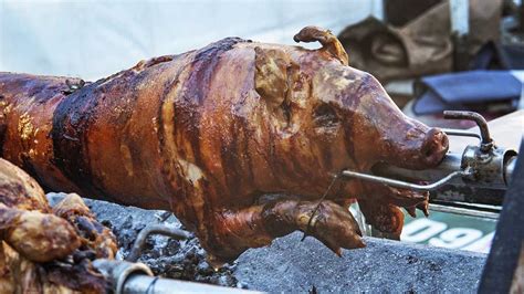 Lechón O Puerco Asado A Lo Cubano Blog De Viaje Por Cuba