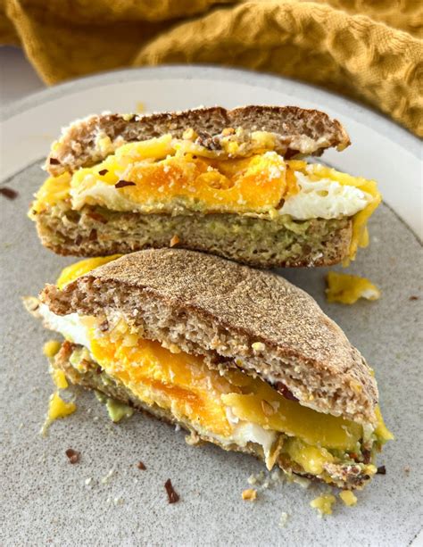 Avocado Cream Cheese And Egg English Muffin Sandwich Winnies Kitchen