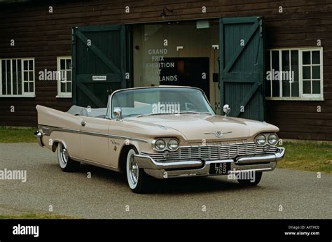 Chrysler New Yorker Convertible Coupe of 1959 Stock Photo: 5524159 - Alamy