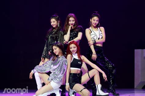 Exclusive Itzy Makes Grand Debut At Itz Different” Showcase Shares