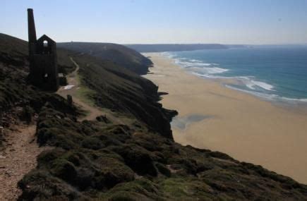 Beaches in St Agnes Cornwall | Chapel Porth Beach | St agnes, Beach ...