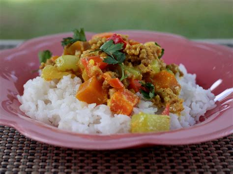 Ground pork and vegetable curry