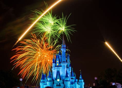 When You Wish Upon A Star (Fireworks) - Disney Photo of the Day ...