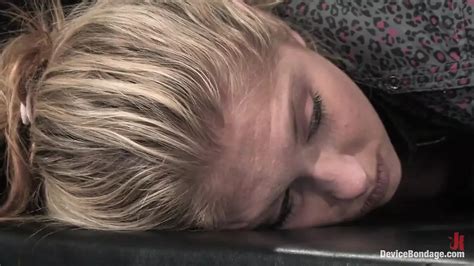 Sara Faye Live Part Free HD Porn Video D XHamster