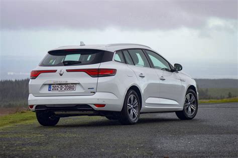 Renault Megane Sport Tourer E Tech Reviews Complete Car