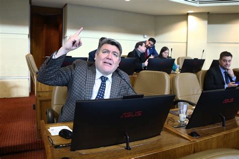 Diputado Nelson Venegas y crisis hídrica en Chile Sólo en la región