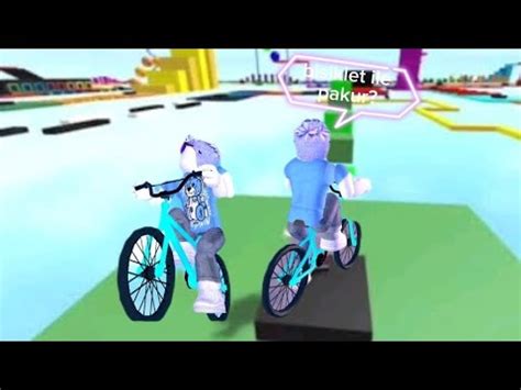 B S Klet Le Parkur Yapiyoruz Roblox Obby But You Re On A Bike T Rk E