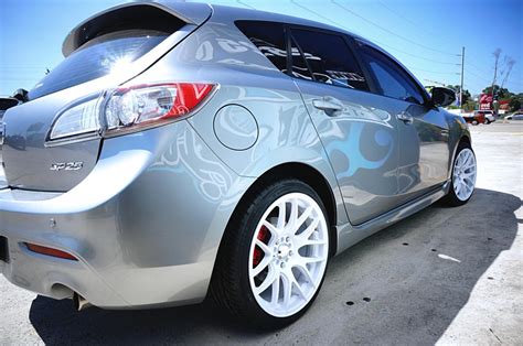 white rims ozzy tyres australia