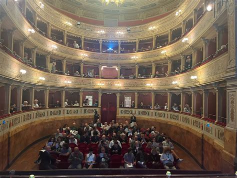 Successo Del Congresso Nazionale Dell Associazione Pubblici Giardini