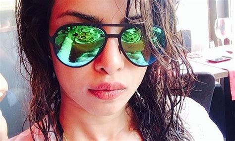 13 Selfie Crazy Indian Celebrities On Instagram ScoopWhoop