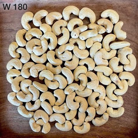 Raw White W Cashew Nut Packaging Size Kg At Rs Kg In Cuttack