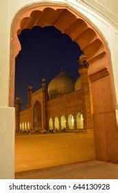 Badshahi Mosque Night View Lahore Punjab Stock Photo 644130928 ...