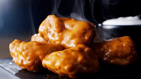 Applebee's Boneless Wings Deal- 50¢ Wings Available in 6 Flavors