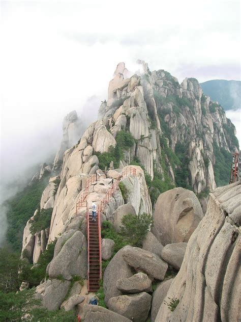 Korea Seoraksan Mountain Tour With Cable Car Onedaykorea Tours