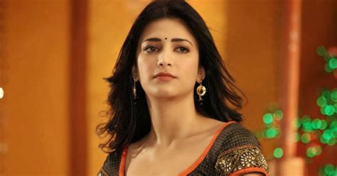 Latest Stills Tamil Actress Shruti Hassan New Hot Photos Stills
