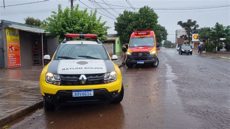 Homem Leva Cama Ada De Pau No Bairro Santo Onofre Cgn O Maior