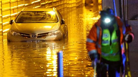 Portugal One Dead After Massive Flooding In Lisbon The Limited Times