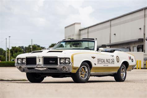 1972 Oldsmobile Cutlass Hurst Olds W45 Premier Auction