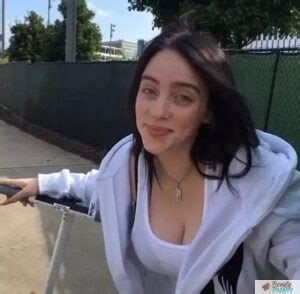 Billie Eilish Bikini Pictures Blew Up The Internet BeautyPositive Org