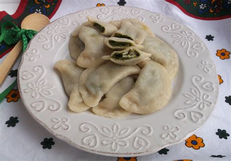 Pierogi Ze Szpinakiem I Serem Feta Doradcasmaku Pl